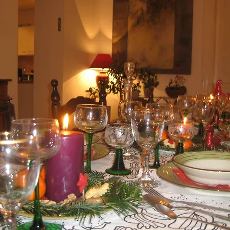 ベッド・アンド・ブレックファスト Le Relais Du Gensbourg *